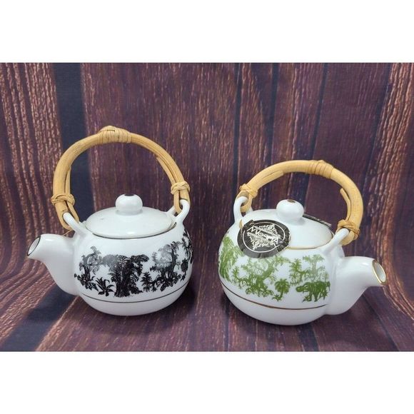 2 VTG Mlesna Porcelain Miniature TeaPot with Tea Bags Rattan Handle Sri Lanka - Picture 4 of 7